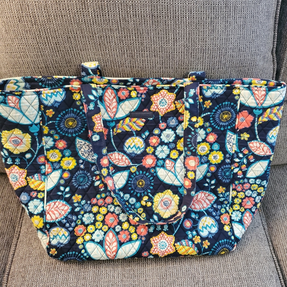 EUC Vera Tote
